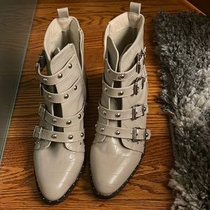 Women boots